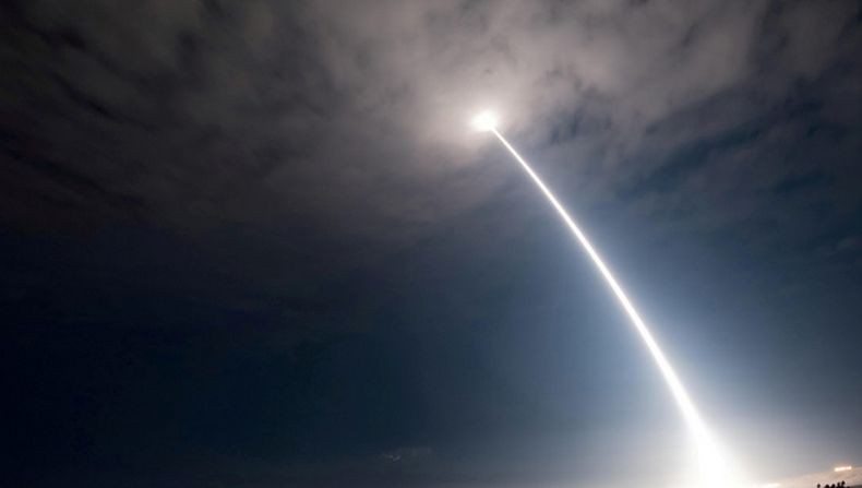 Ini Alasan Trump Perintahkan Pentagon Uji Coba Senjata Nuklir