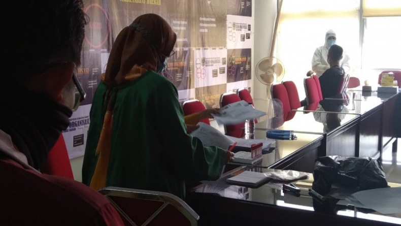 Pemprov Sumbar Telusuri Riwayat Kontak ASN yang Positif Covid-19