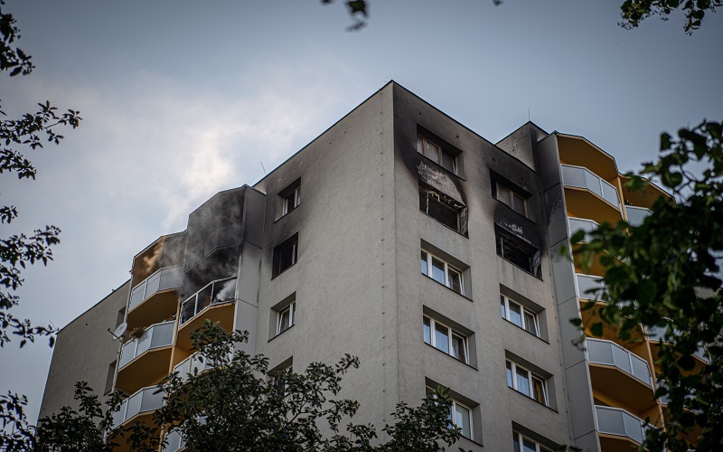 11 Orang Tewas dalam Kebakaran Apartemen, Diduga Korban Sengaja Dijebak