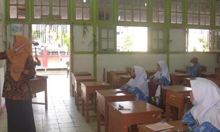 6 Warga Positif Covid-19, 3 Sekolah di Padang Panjang Batalkan Belajar Tatap Muka