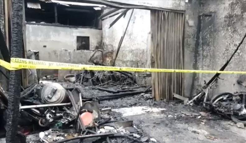 Rumah Makan Padang di Karawang Terbakar, 1 Orang Tewas