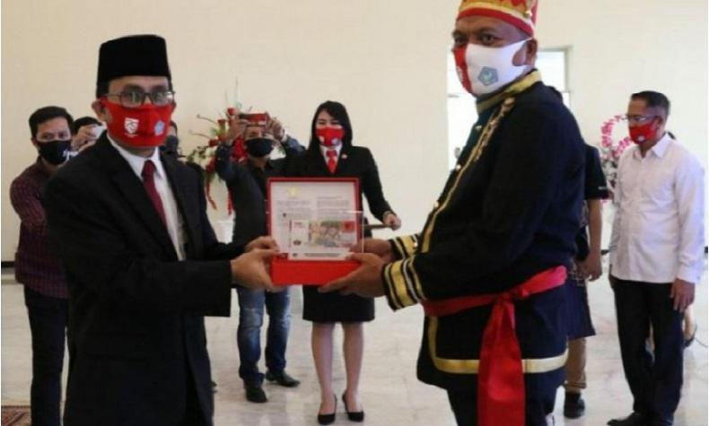 Terima Uang Baru Rp75.000, Ini Kata Gubernur Sulut Olly Dondokambey