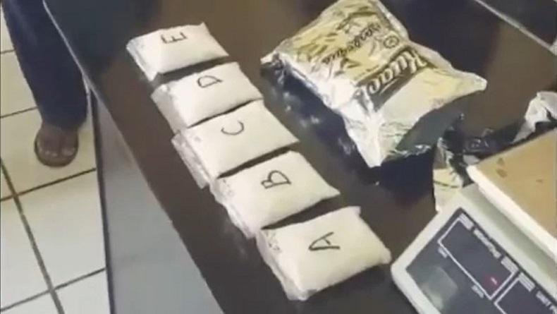 Viral, Sabu 500 Gram Tersangkut di Kawat Berduri Tembok Lapas Madiun