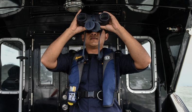 Malaysia Tahan Kapal Tanker Singapura atas Tuduhan Berlabuh Secara Ilegal