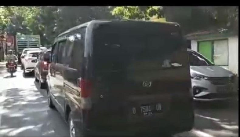 Libur Panjang, Kawasan Objek Wisata Lembang Macet hingga 2 Km