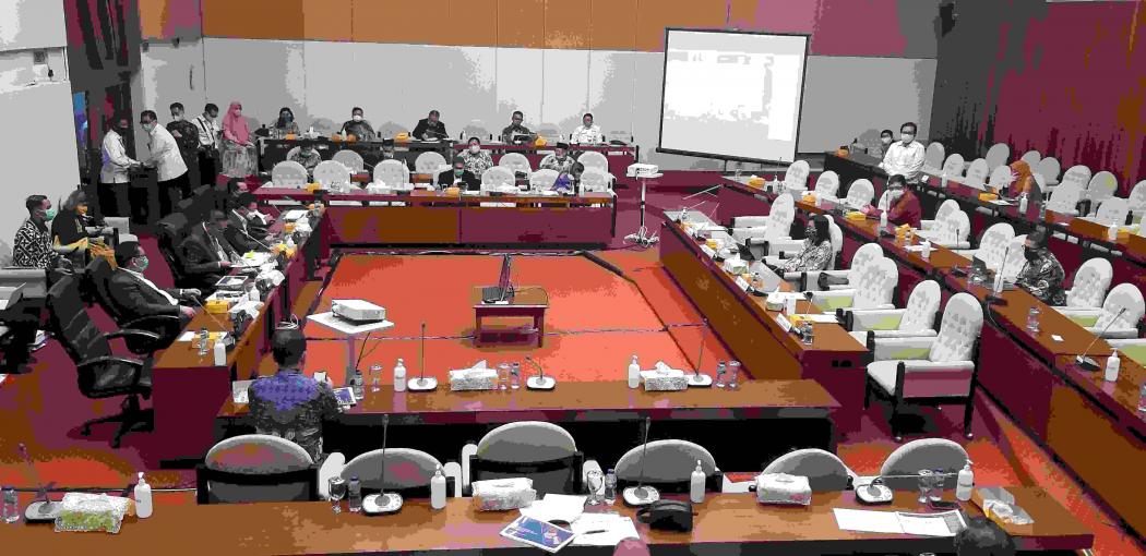 DPR dan Pemerintah Sepakat Bentuk Panja Pembahasan RUU Bea Materai