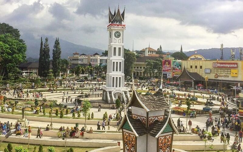 Resahkan Wisatawan, 2 Pengamen di Bukittinggi Diamankan Satpol PP