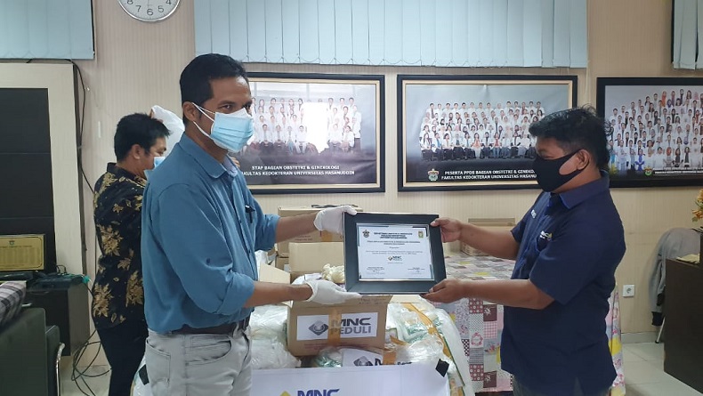 MNC Peduli Salurkan APD untuk RS Unhas dan Fasilitas Umum di Makassar