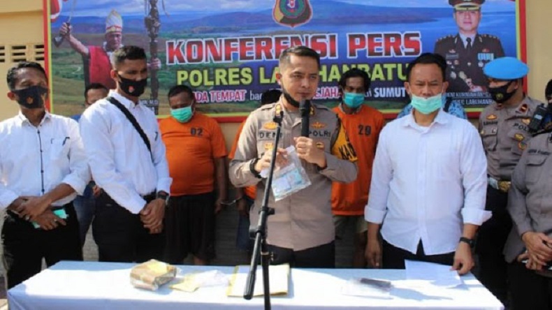 3 Pengedar di Labuhanbatu Dibekuk dengan Barang Bukti 100 Gram Sabu
