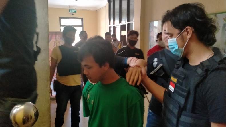Todong Pak Guru, 3 Begal Bersenpi di OKU Digulung Polisi
