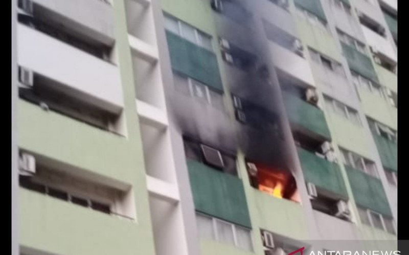 Kebakaran di Apartemen Sentra Timur Pulogebang, 10 Mobil Damkar Dikerahkan