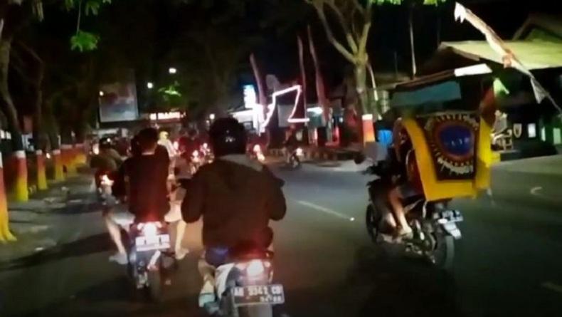 Viral Bentrokan 2 Kelompok Persilatan di Madiun, Diduga Buntut Pelemparan