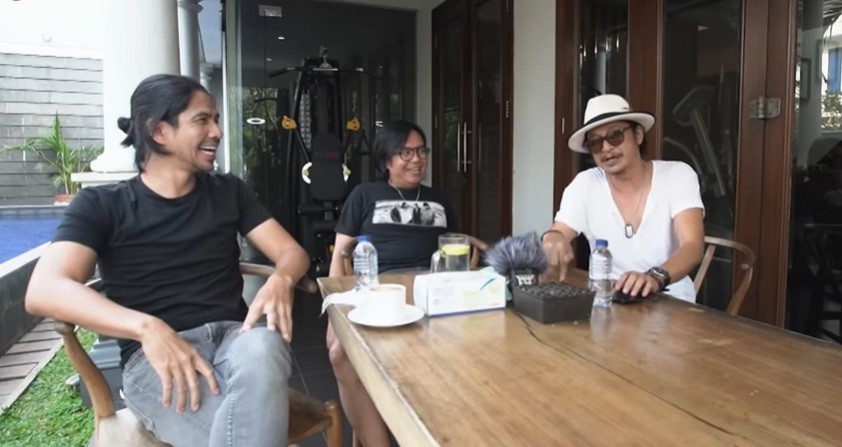 Kenang Masa Lalu, Ari Lasso dan Andy /rif Pernah Hampir Diculik di Surabaya