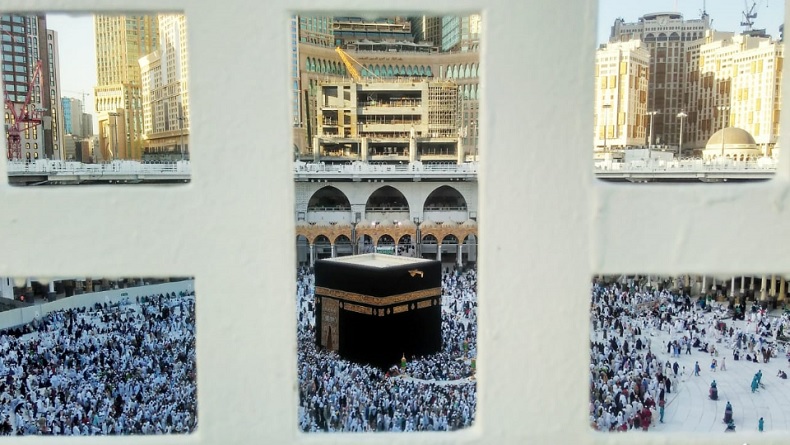 Umrah Dibuka Kembali Mulai 4 Oktober, Jemaah Luar Negeri 1 November