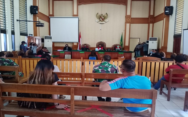 Gara-Gara Posting Monyet di Facebook, IRT Cantik Dituntut 1,5 Tahun Penjara