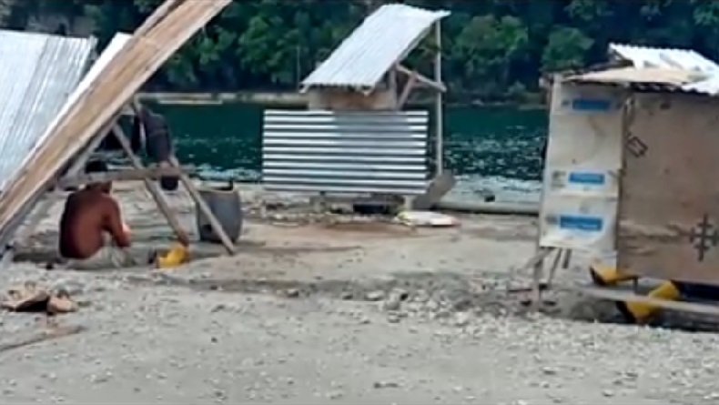 Sudah 2 Tahun, Revitalisasi Dermaga di Pelabuhan Fakfak Tak Berjalan