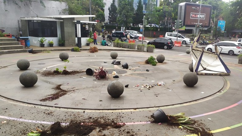 Prihatin Pendemo Rusuh Rusak Taman Cikapayang, Yana Mulyana: Jangan Terulang Lagi