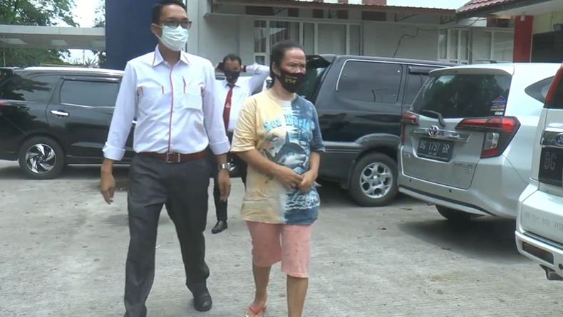 Bingung Ditinggal Mati Suami, Nenek di Palembang Terpaksa Jual Sabu