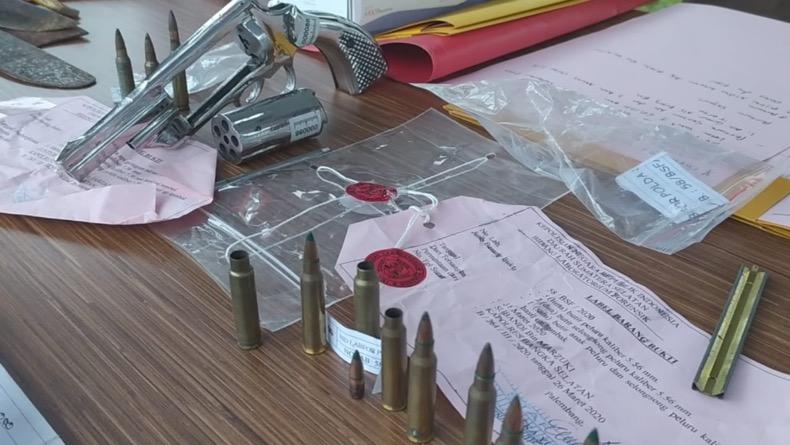 Simpan Senjata Api Ilegal, Pria di Dharmasraya Ditangkap Polisi