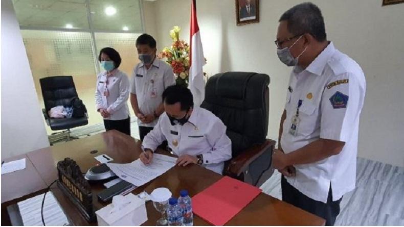 Pj Gubernur Sulut Tandatangani Deklarasi Netralitas ASN di Pilkada Serentak 2020