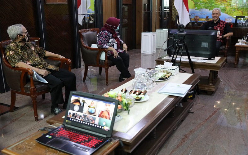Curhat Anak Putus Sekolah ke Ganjar: Orang Tua Hanya Bekerja sebagai ART