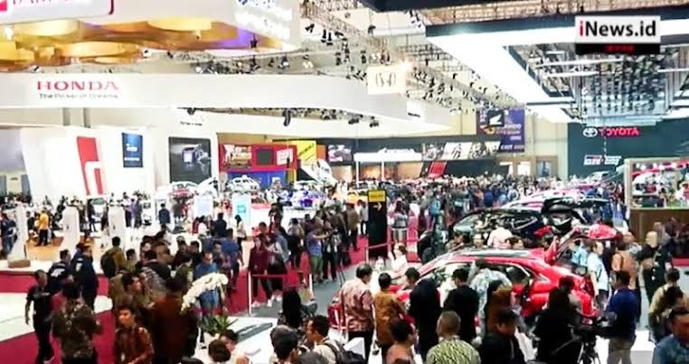 Penjualan Mobil Ambruk akibat Covid-19, Pasar Indonesia Kembali Pulih Paling Cepat 2023
