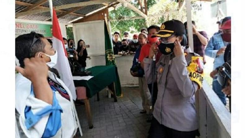 Cegah Covid, Kapolres Perempuan Ini Pimpin Operasi Yustisi di Zero Point Minut
