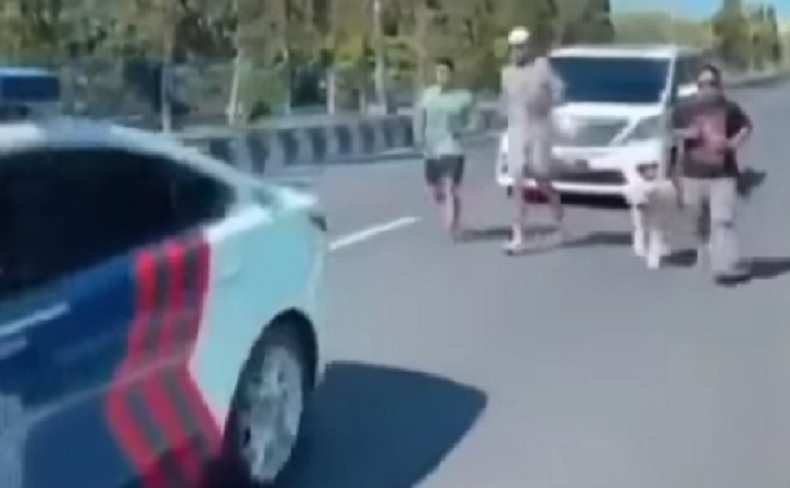Viral Pria Mirip Richard Muljadi Jogging Dikawal Patwal, Begini Reaksi Netizen