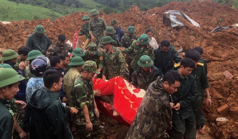 Barak Militer di Vietnam Diterjang Longsor, Jenazah 22 Tentara Ditemukan