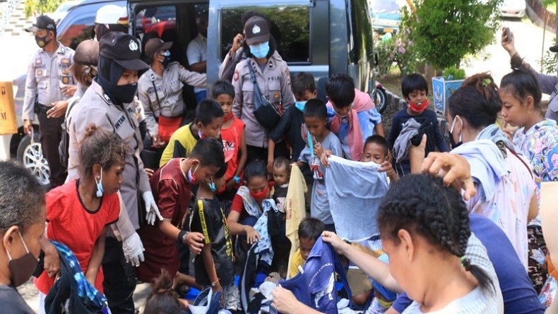 Pengungsi Kebakaran Dok IX Jayapura Butuh Pakaian Dalam dan Perlengkapan Tidur