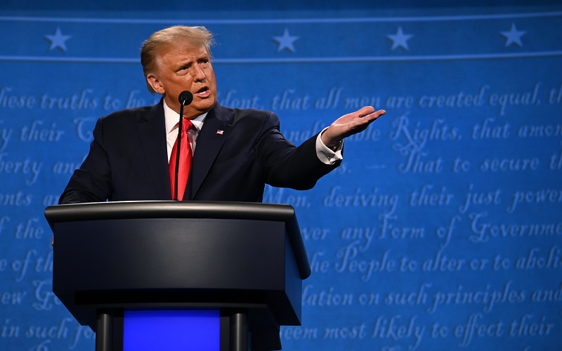  Pengusaha Inggris Bertaruh Rp73 Miliar untuk Kemenangan Donald Trump