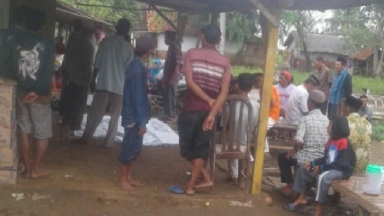 Hujan Deras, Pria di Bekasi Tewas Tersambar Petir
