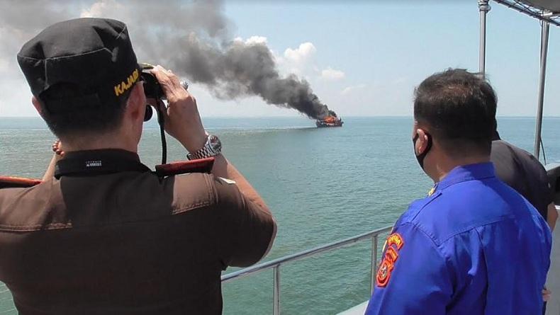 2 Kapal Asing Pencuri Ikan Ditenggelamkan di Belawan