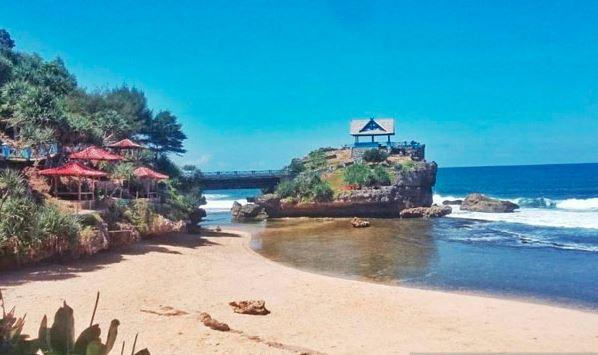 Tak Takut Covid-19, Belasan Ribu Wisatawan Serbu Objek Wisata di Gunungkidul