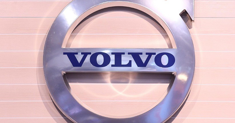 Jalin Kerja Sama, Isuzu Akan Beli UD Truck Volvo