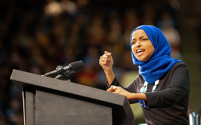 Ilhan Omar, Perempuan Muslim yang Kembali Terpilih Menjadi Anggota Kongres AS