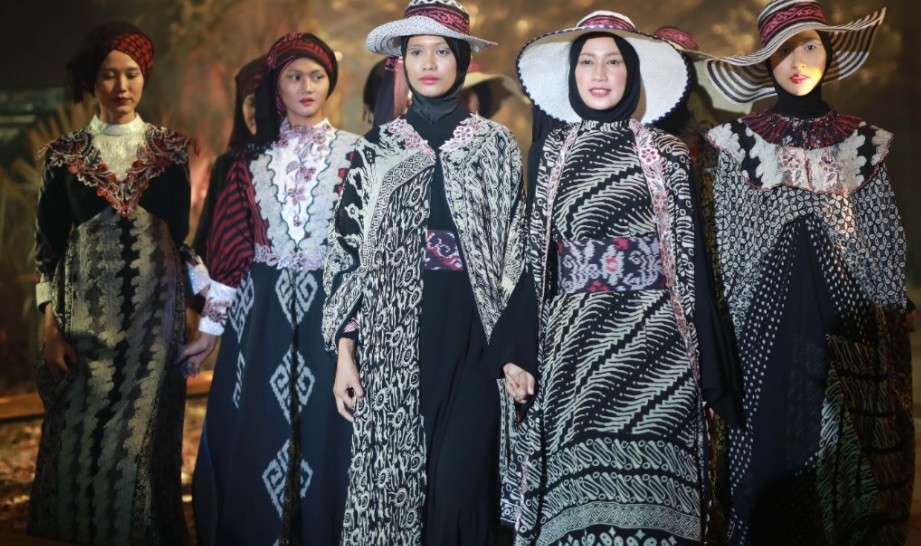 Digelar Virtual, Surabaya Fashion Parade 2020 Pamerkan Koleksi 34 Desainer Bertema Viable