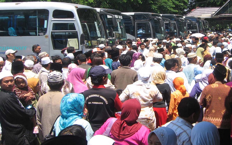 Calhaj Purwakarta yang Tertunda pada 2020 Tak Semuanya Berangkat Tahun Depan