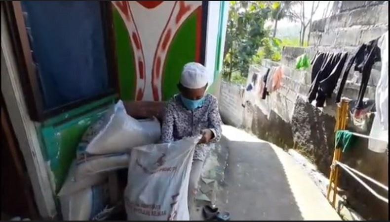 Mengharukan, Ini Cita-Cita Mulia Akbar Bocah Pemulung Viral Baca Alquran