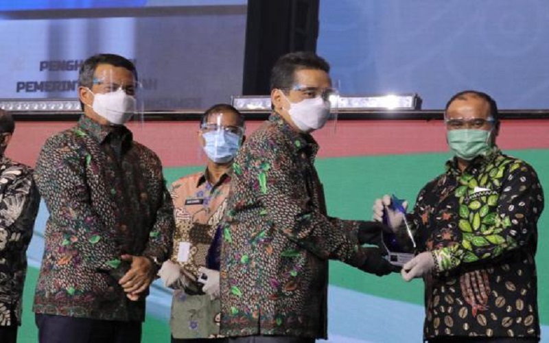 Pemprov Babel Terima Penghargaan Pemda Terbaik Melindungi Konsumen