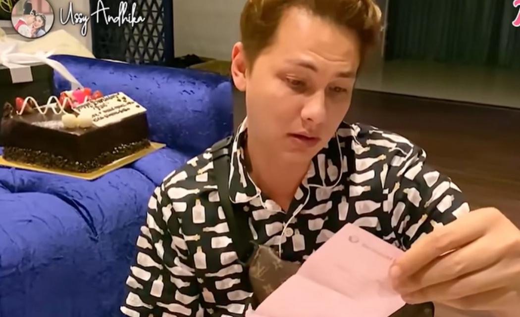 Andhika Pratama Menangis Dipuji Ussy Sulistiawaty Suami Terhebat, Sheva Langsung Berikan Tisu