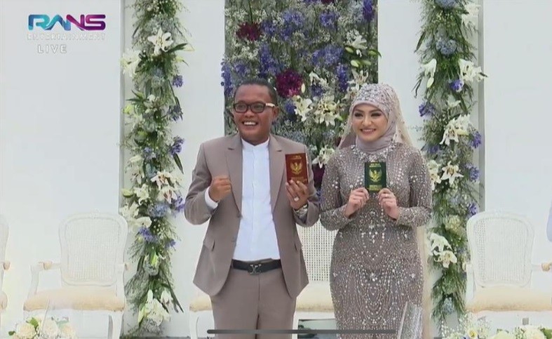 Sule dan Nathalie Minta Maaf Tidak Banyak yang Diundang, Keluarga Doakan Segera Punya Momongan