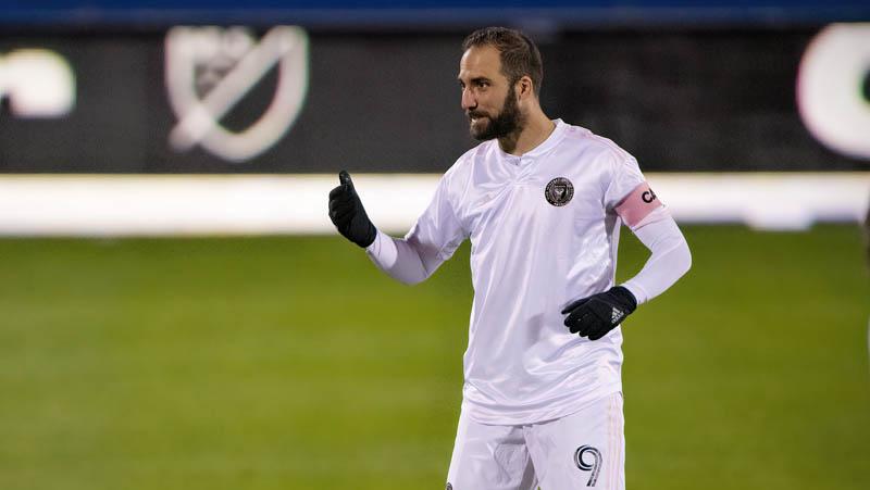 Bukan Messi atau Ronaldo, Ini Pemain Terbaik versi Higuain
