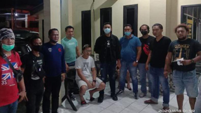 Mabuk di Tempat Karaoke, Warga Tombatu Ditikam di Depan Kekasih