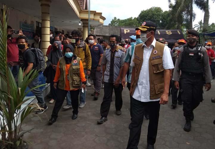 Kepala BNPB Minta Pengelolaan SOP Tempat Pengungsian Merapi Aman dari Covid-19