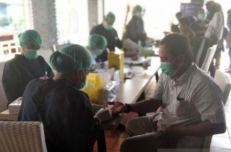 Rapid Test 7.987 Petugas KPPS Manado, Hasilnya 1.038 Orang Reaktif Covid-19