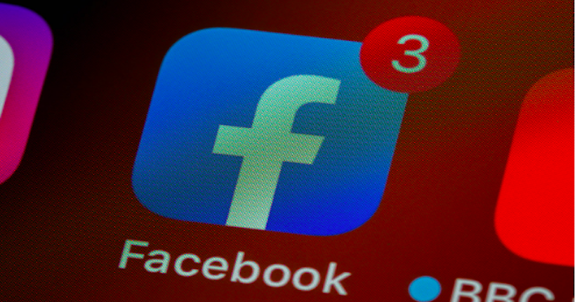 Survei: Hoaks Banyak Ditemukan di Facebook