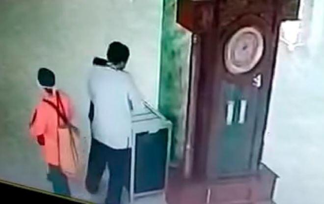 Satu Keluarga Pencuri Kotak Amal Masjid di Malang Ditangkap, Ayah Ditahan