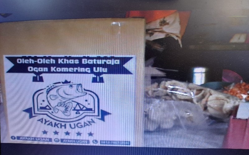 Kisah Efrianti, Pelaku Usaha Oleh – Oleh Khas OKU yang Bertahan di Tengah Pandemi