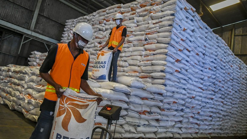 Ada 12.000 Ton, Stok Beras di Bulog Maluku dan Malut Aman 